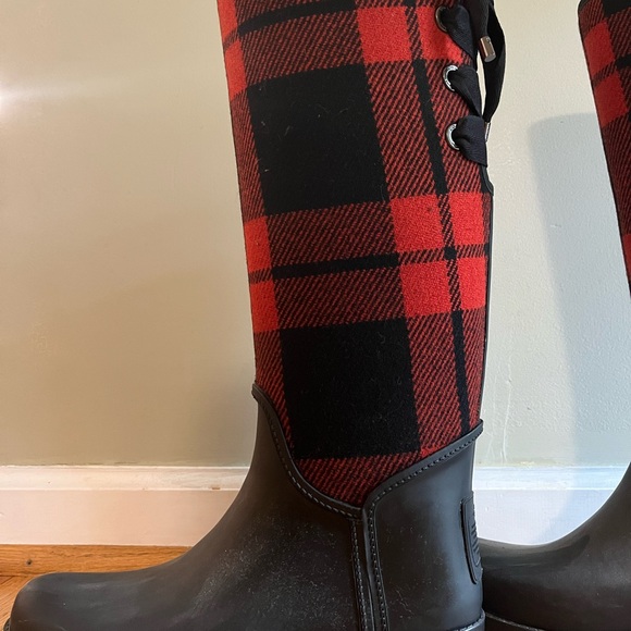 Coach boots, size 9, worn twice - Picture 2 of 8